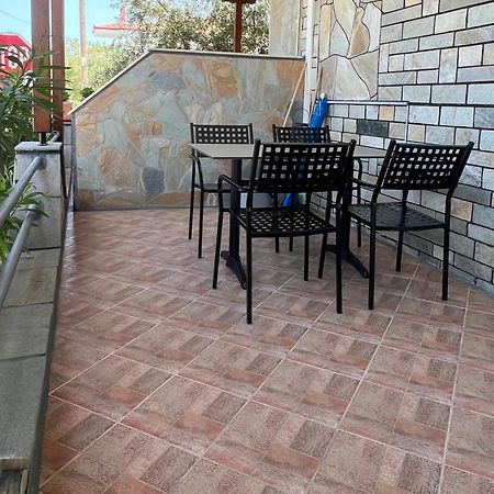 Villa Kostas Accommodations - Vrasná Esterno foto
